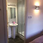 Thorney 4* آمبيلسايد